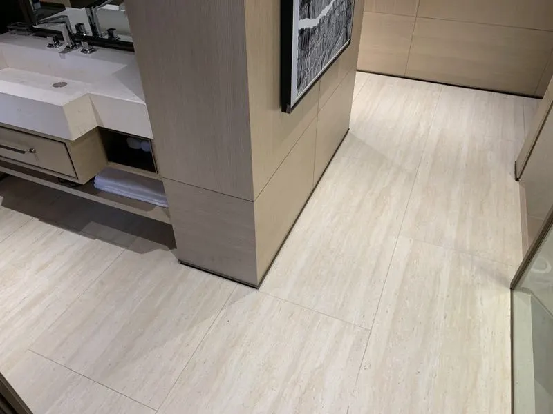 IVORY TRAVERTINE