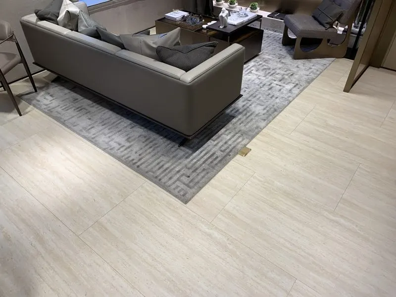 IVORY TRAVERTINE